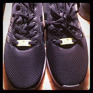 Women’s Adidas Torsion